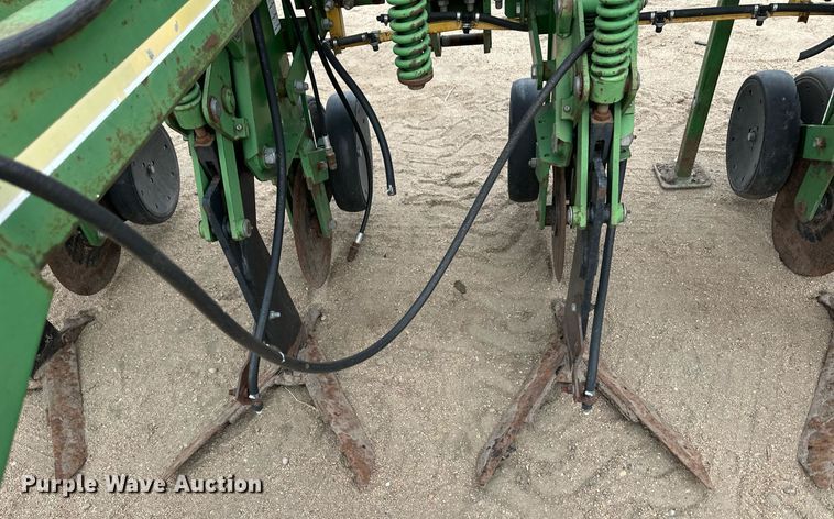 image for item EK9827 Etherell 2700  row crop cultivator