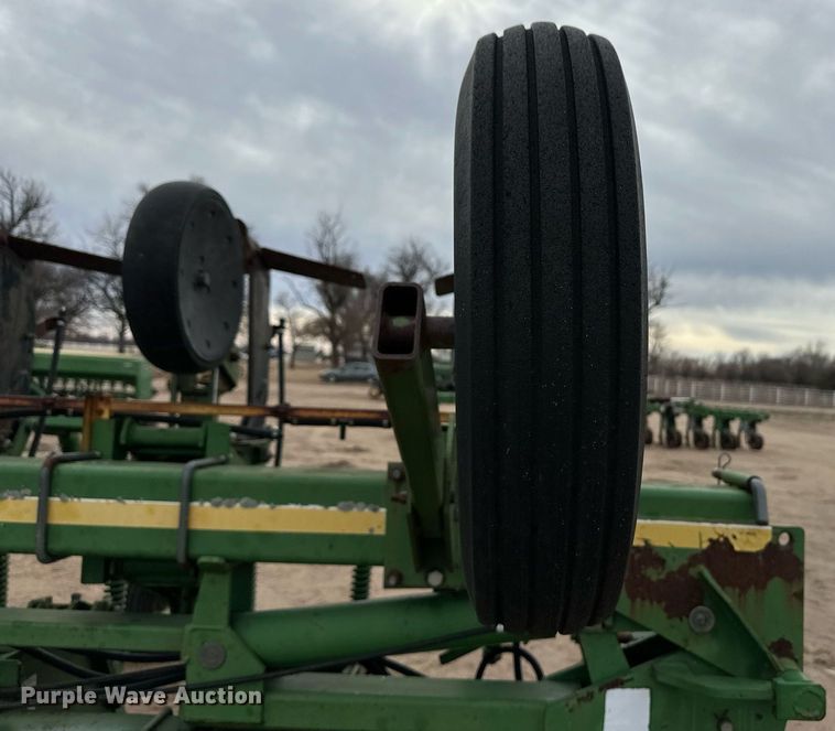 image for item EK9827 Etherell 2700  row crop cultivator