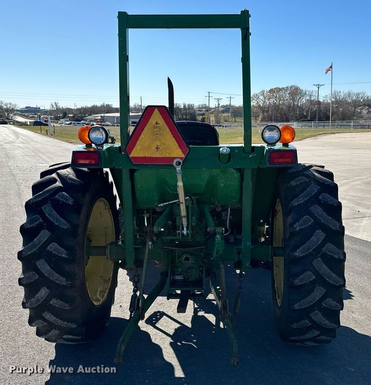 image for item GG9957 1997 John Deere 1070  MFWD tractor