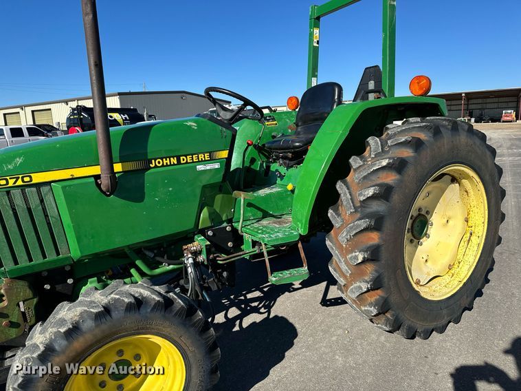 image for item GG9957 1997 John Deere 1070  MFWD tractor
