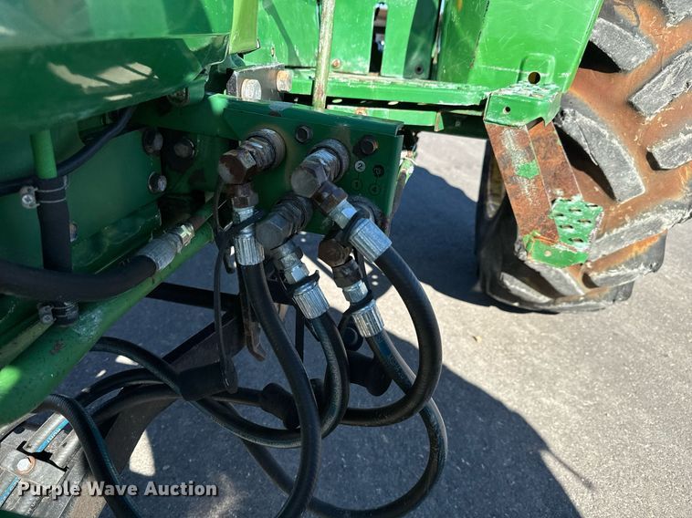 image for item GG9957 1997 John Deere 1070  MFWD tractor