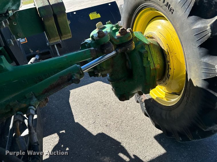 image for item GG9957 1997 John Deere 1070  MFWD tractor