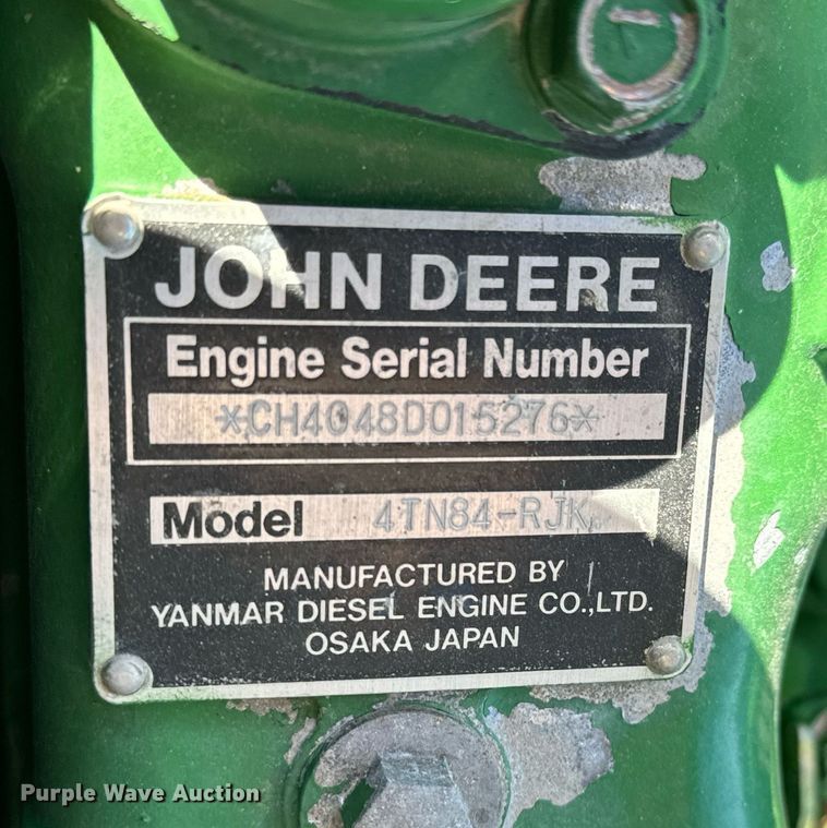 image for item GG9957 1997 John Deere 1070  MFWD tractor