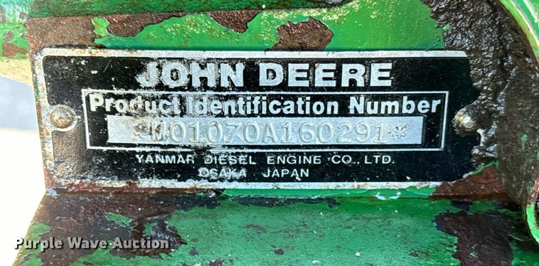 image for item GG9957 1997 John Deere 1070  MFWD tractor