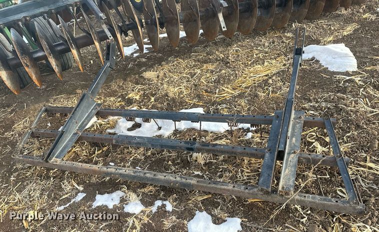 image for item IU9203 John Deere 630  tandem disk