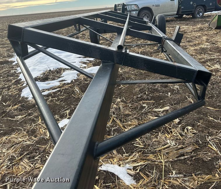 image for item IU9206 Golden Bell HTS4  header trailer