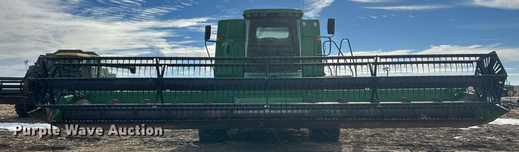 image for item IU9208 1991 John Deere 9600  combine