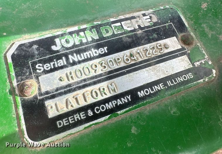 image for item IU9208 1991 John Deere 9600  combine