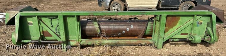 image for item IU9210 John Deere 653A  all-crop head