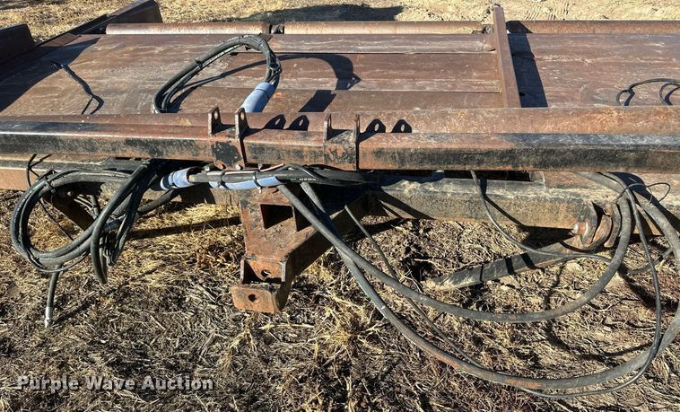 image for item IU9221 2013 Phiber AC4106  bale accumulator