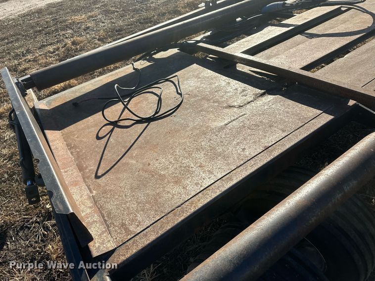 image for item IU9221 2013 Phiber AC4106  bale accumulator