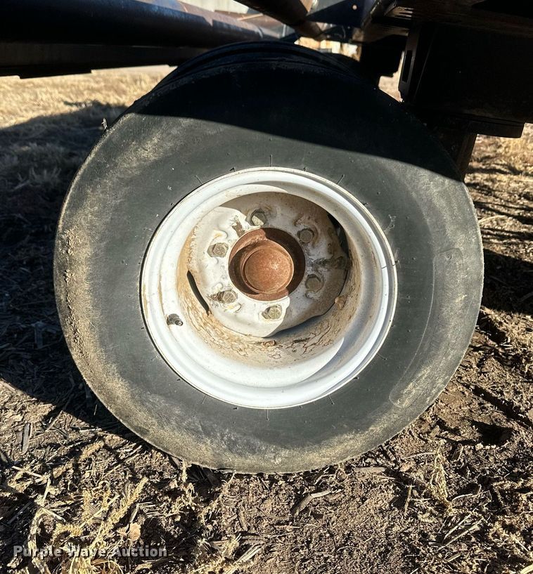 image for item IU9221 2013 Phiber AC4106  bale accumulator