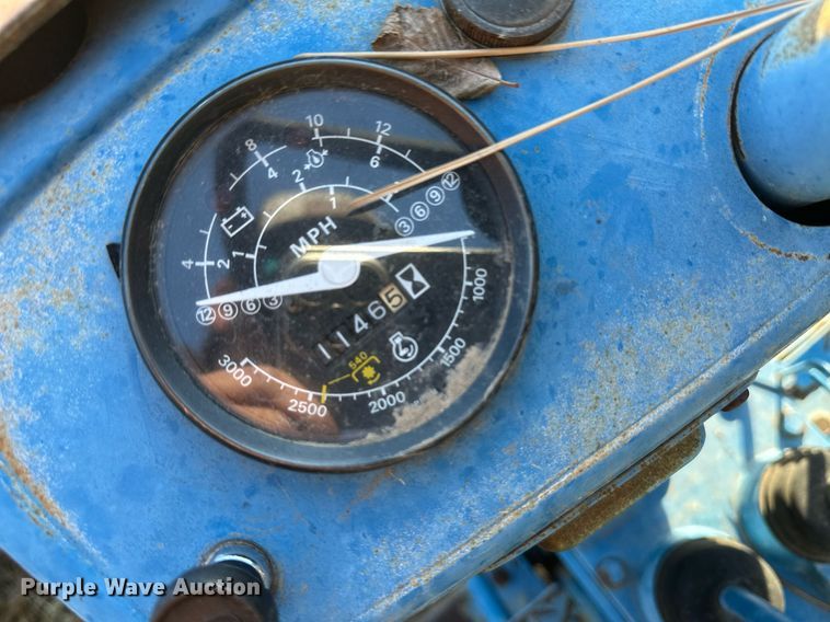 image for item IU9222 1985 Ford 1710  tractor