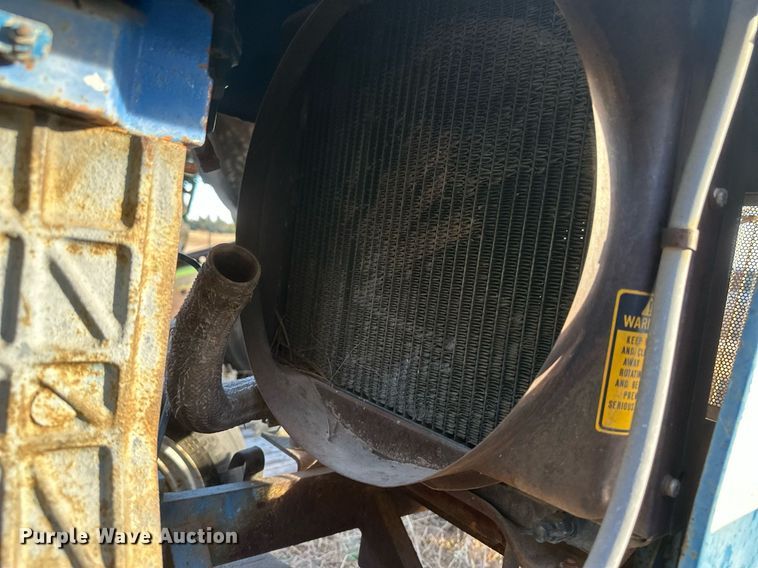 image for item IU9222 1985 Ford 1710  tractor