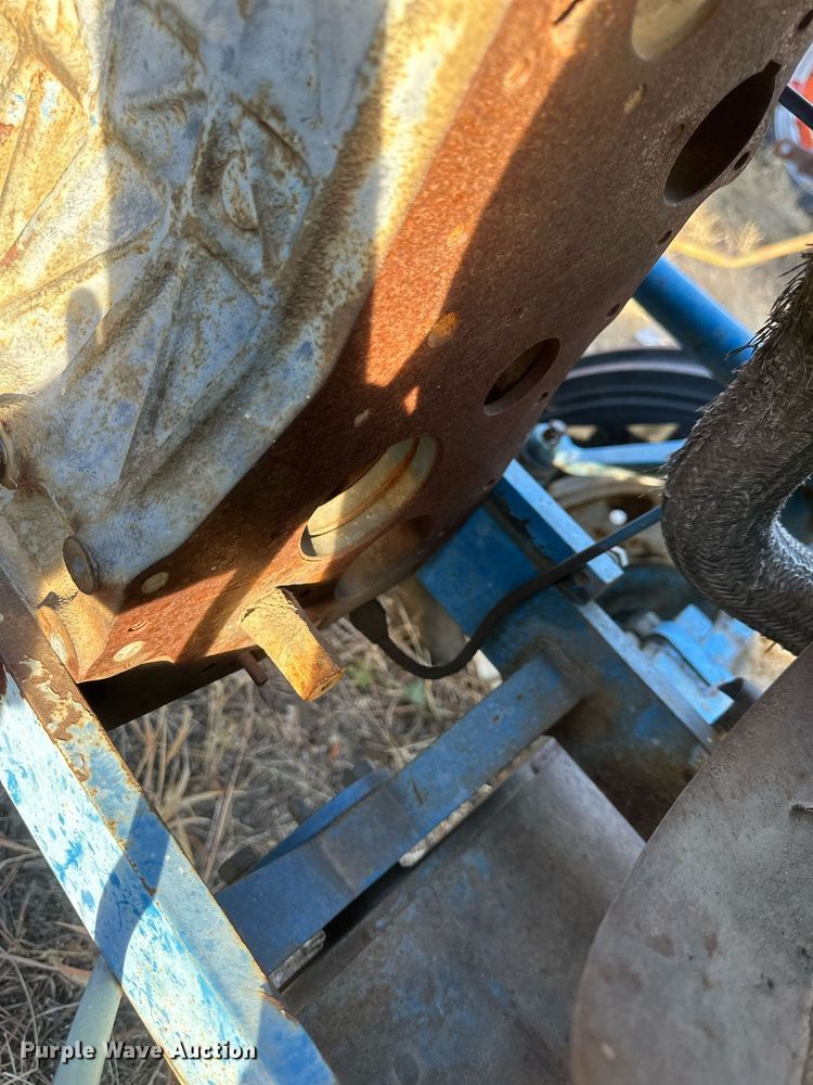 image for item IU9222 1985 Ford 1710  tractor