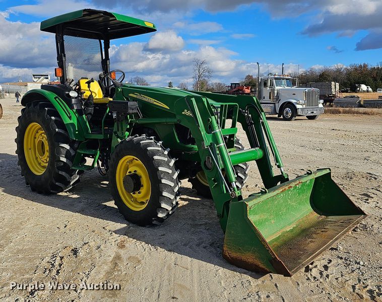 image for item KG9525 2006 John Deere 5425  MFWD tractor