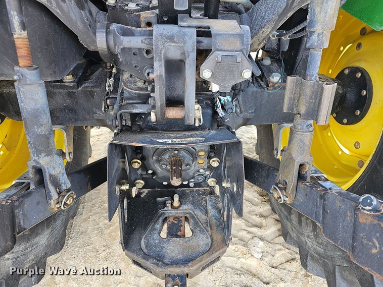 image for item KG9525 2006 John Deere 5425  MFWD tractor