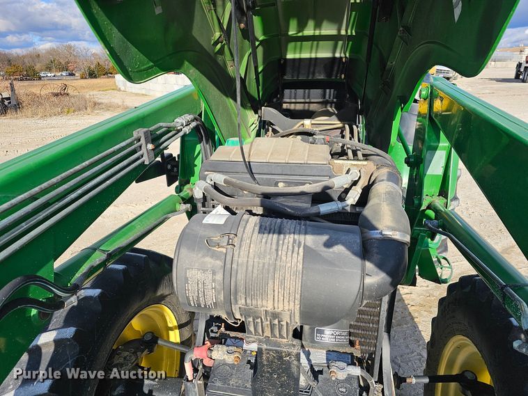 image for item KG9525 2006 John Deere 5425  MFWD tractor