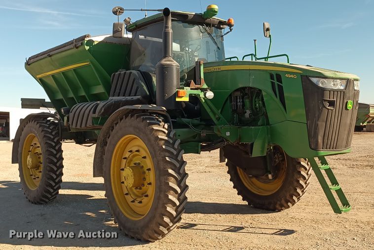 image for item KG9546 2014 John Deere 4940  applicator