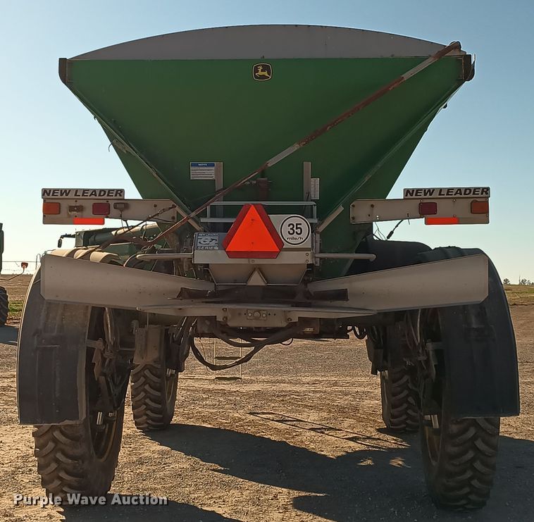 image for item KG9546 2014 John Deere 4940  applicator