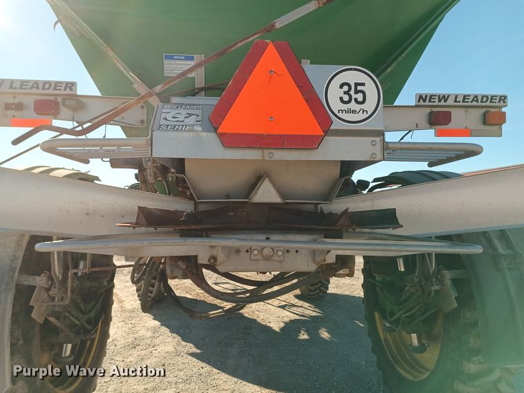 image for item KG9546 2014 John Deere 4940  applicator