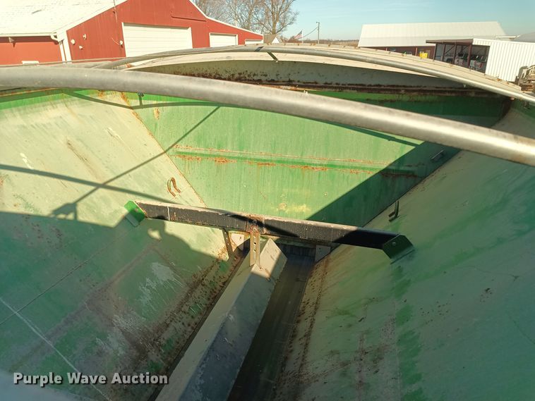 image for item KG9546 2014 John Deere 4940  applicator