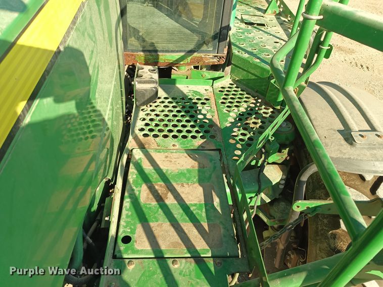 image for item KG9546 2014 John Deere 4940  applicator