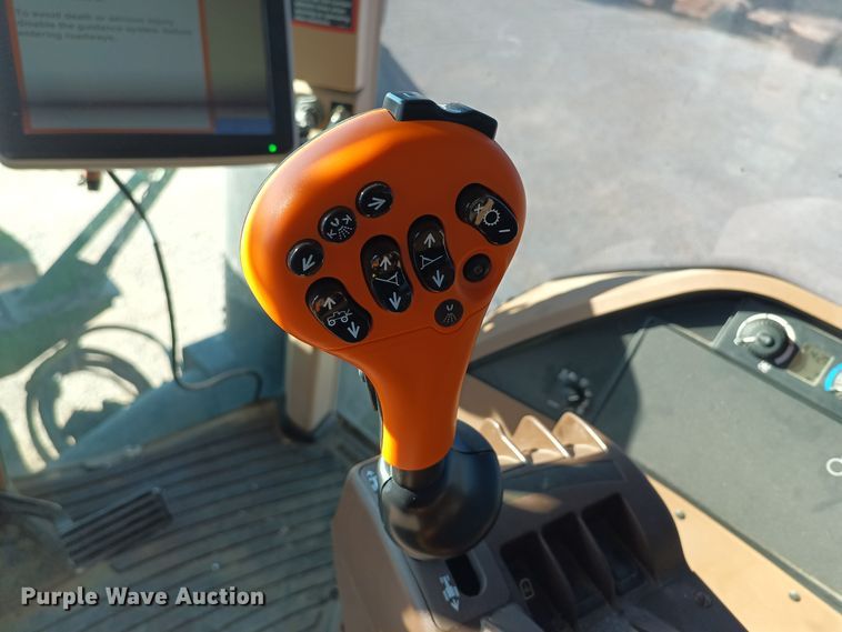 image for item KG9546 2014 John Deere 4940  applicator