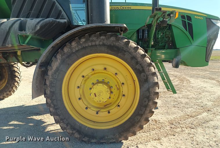 image for item KG9546 2014 John Deere 4940  applicator