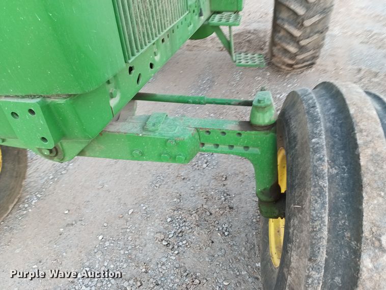 image for item KG9549 1985 John Deere 4050  tractor