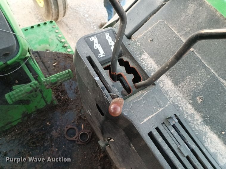 image for item KG9549 1985 John Deere 4050  tractor