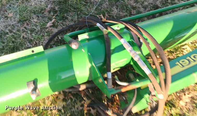 image for item KG9558 John Deere 1910  auger