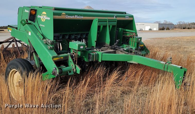image for item KT9977 Great Plains 1006NT Solid Stand  no-till grain drill