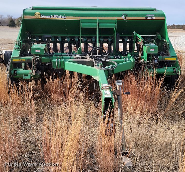 image for item KT9977 Great Plains 1006NT Solid Stand  no-till grain drill