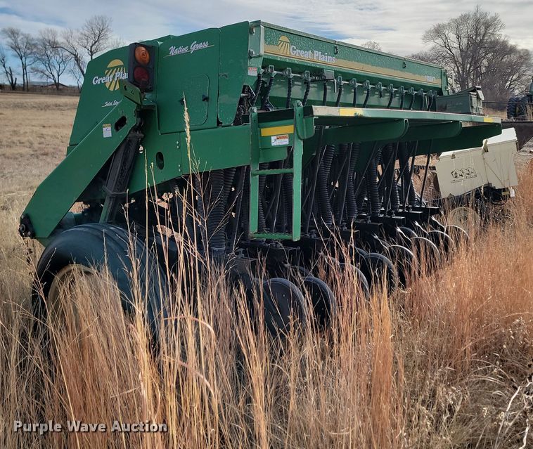 image for item KT9977 Great Plains 1006NT Solid Stand  no-till grain drill