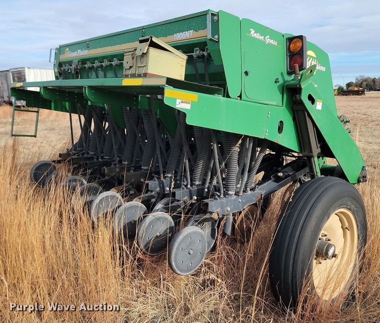 image for item KT9977 Great Plains 1006NT Solid Stand  no-till grain drill
