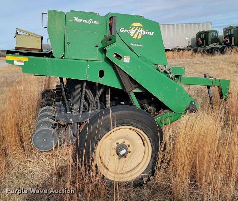 image for item KT9977 Great Plains 1006NT Solid Stand  no-till grain drill