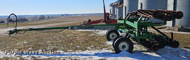 image for item LB9624 Unverferth Rolling Harrow 220  rolling harrow