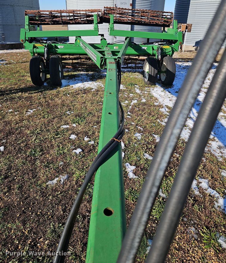 image for item LB9624 Unverferth Rolling Harrow 220  rolling harrow