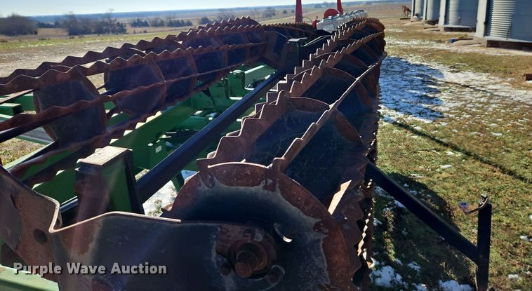 image for item LB9624 Unverferth Rolling Harrow 220  rolling harrow