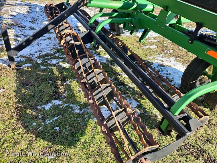 image for item LB9624 Unverferth Rolling Harrow 220  rolling harrow