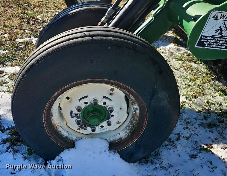 image for item LB9624 Unverferth Rolling Harrow 220  rolling harrow