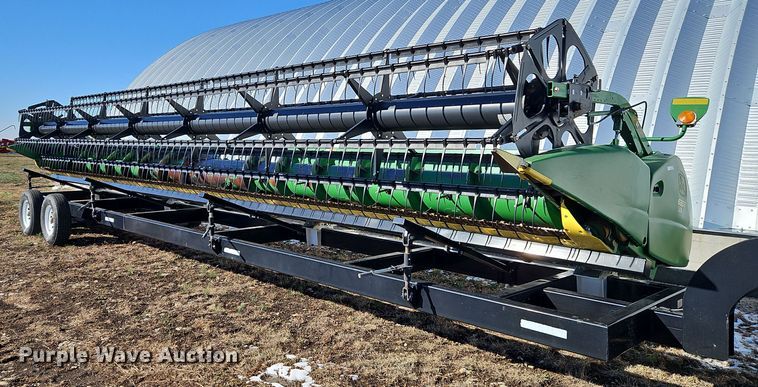 image for item LB9628 2011 John Deere 635F  flex head