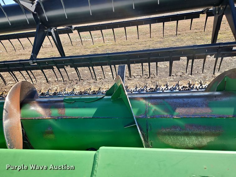 image for item LB9628 2011 John Deere 635F  flex head