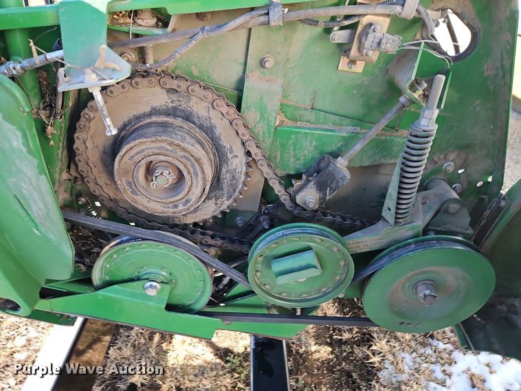 image for item LB9628 2011 John Deere 635F  flex head