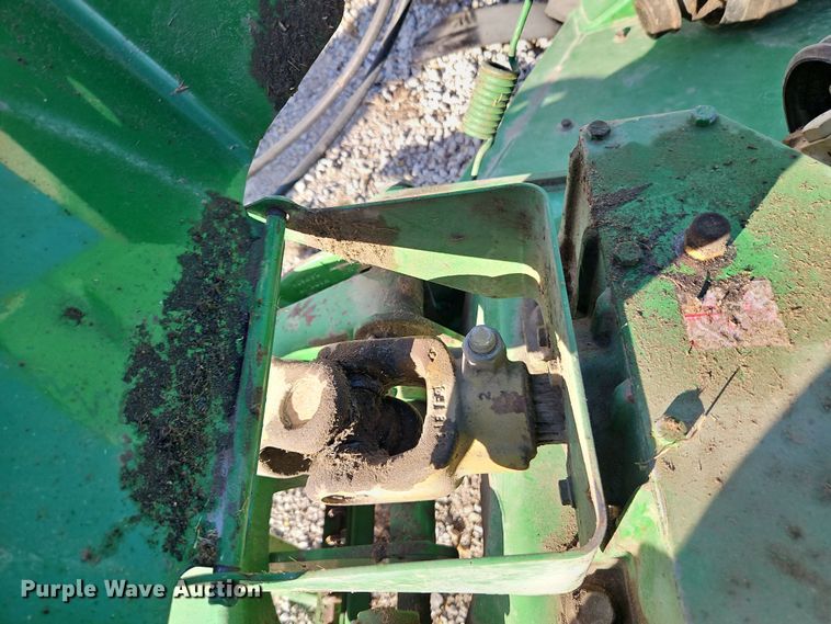 image for item LB9662 John Deere HX20  batwing rotary mower