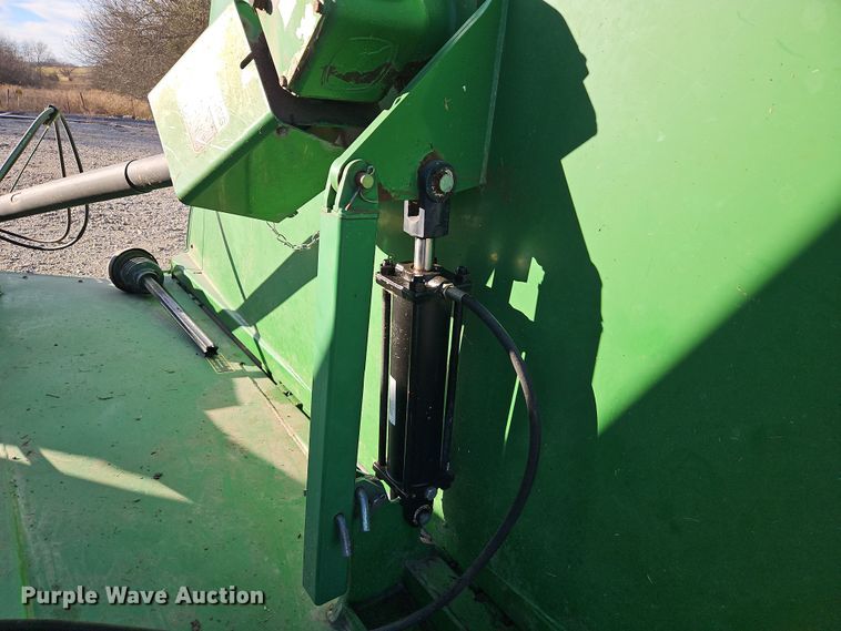 image for item LB9662 John Deere HX20  batwing rotary mower