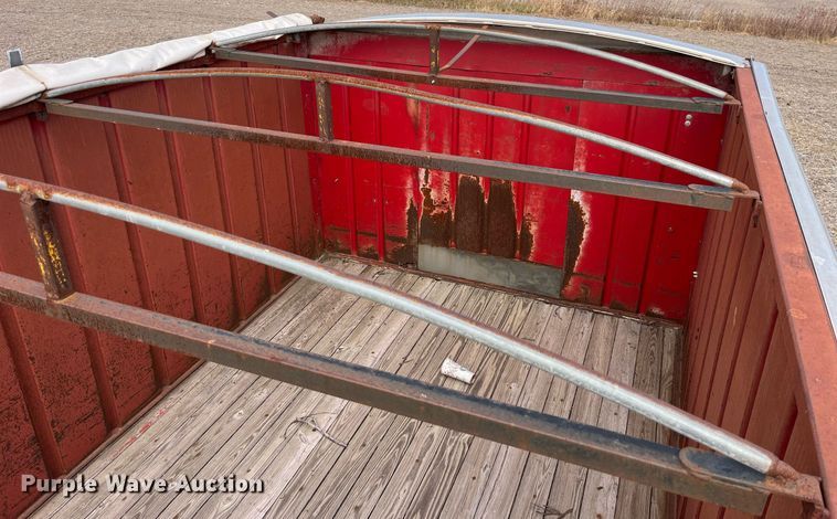 image for item LD9834 1987 Ford FT8000  grain truck