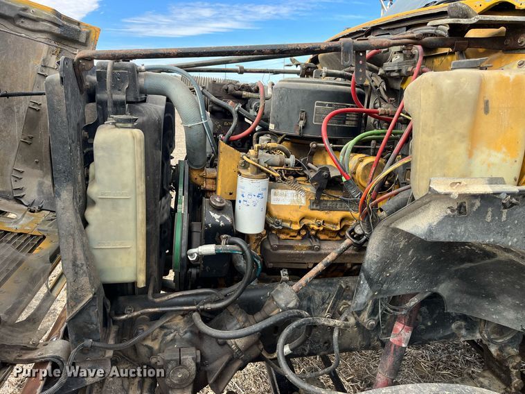 image for item LD9834 1987 Ford FT8000  grain truck