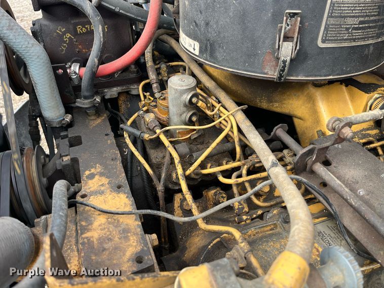 image for item LD9834 1987 Ford FT8000  grain truck